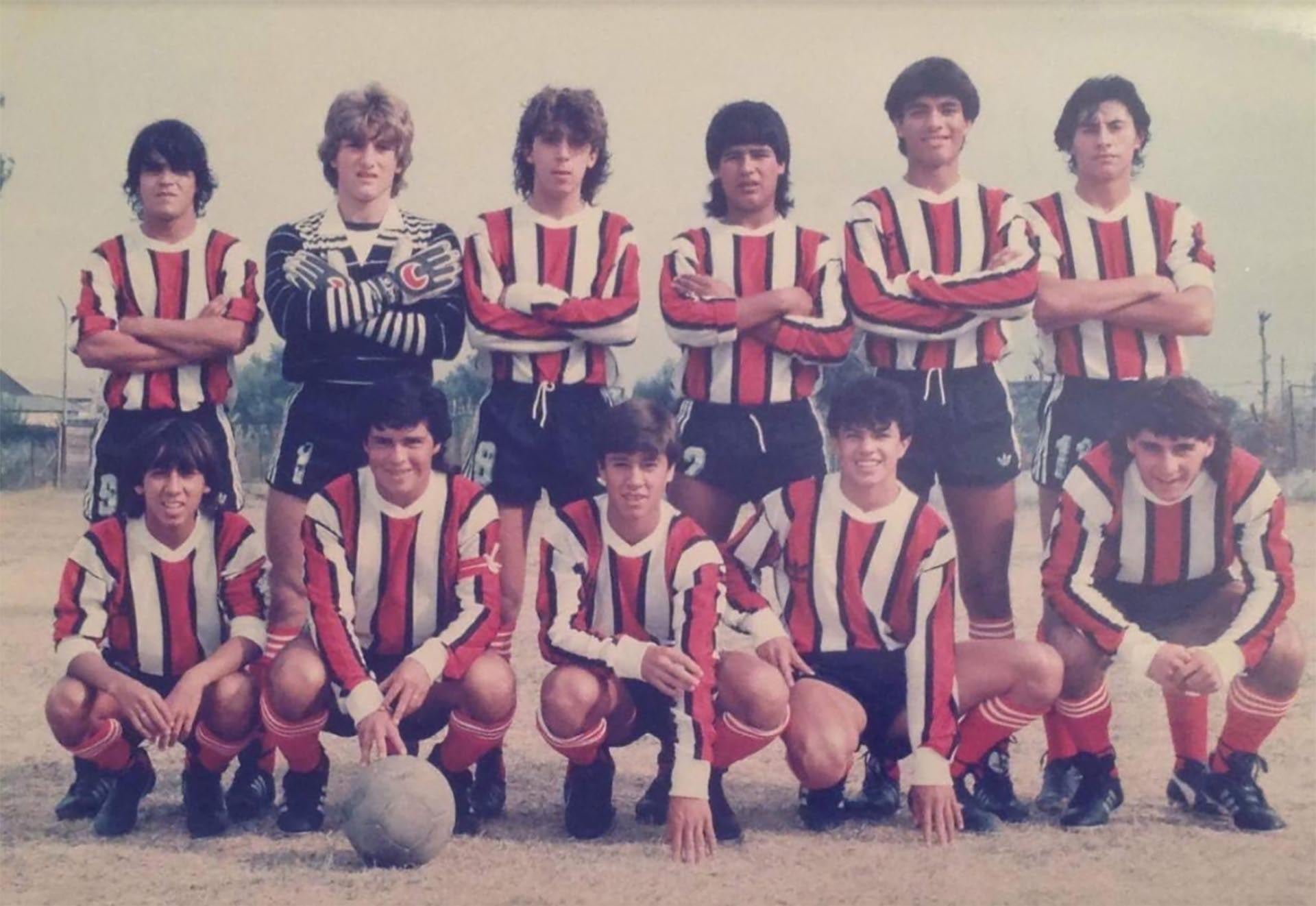 el-encuentro-futbolero-de-javier-milei-con-diego-simeone-en-madrid-jugaba-mejor-el-el-era-bueno-1 El encuentro futbolero de Javier Milei con Diego Simeone en Madrid: “¡Jugaba mejor él, él era bueno!”
