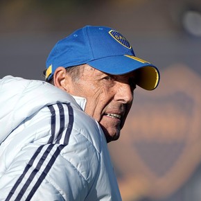 el-futuro-de-cavani-en-boca-si-riquelme-le-pide-2 El futuro de Cavani en Boca: "Si Riquelme le pide..."