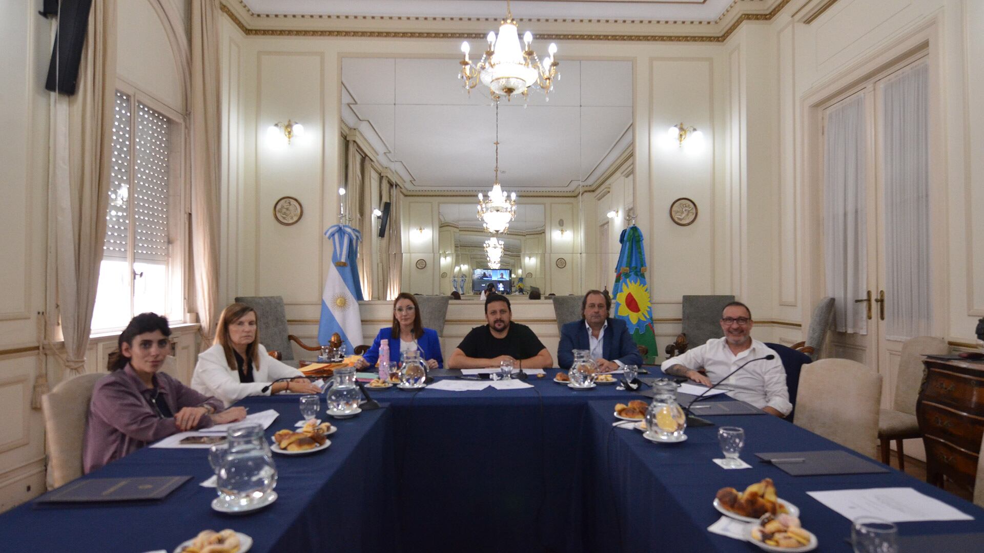 el-peronismo-bonaerense-insistira-con-aprobar-la-reeleccion-indefinida-de-legisladores-2 El peronismo bonaerense insistirá con aprobar la reelección indefinida de legisladores