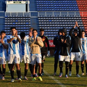 el-posteo-del-chiqui-tapia-gambeteandolo-a-messi-listos-para-cerrar-la-doble-fecha-fifa-6 El posteo del Chiqui Tapia, gambeteándolo a Messi: "Listos para cerrar la doble fecha FIFA"