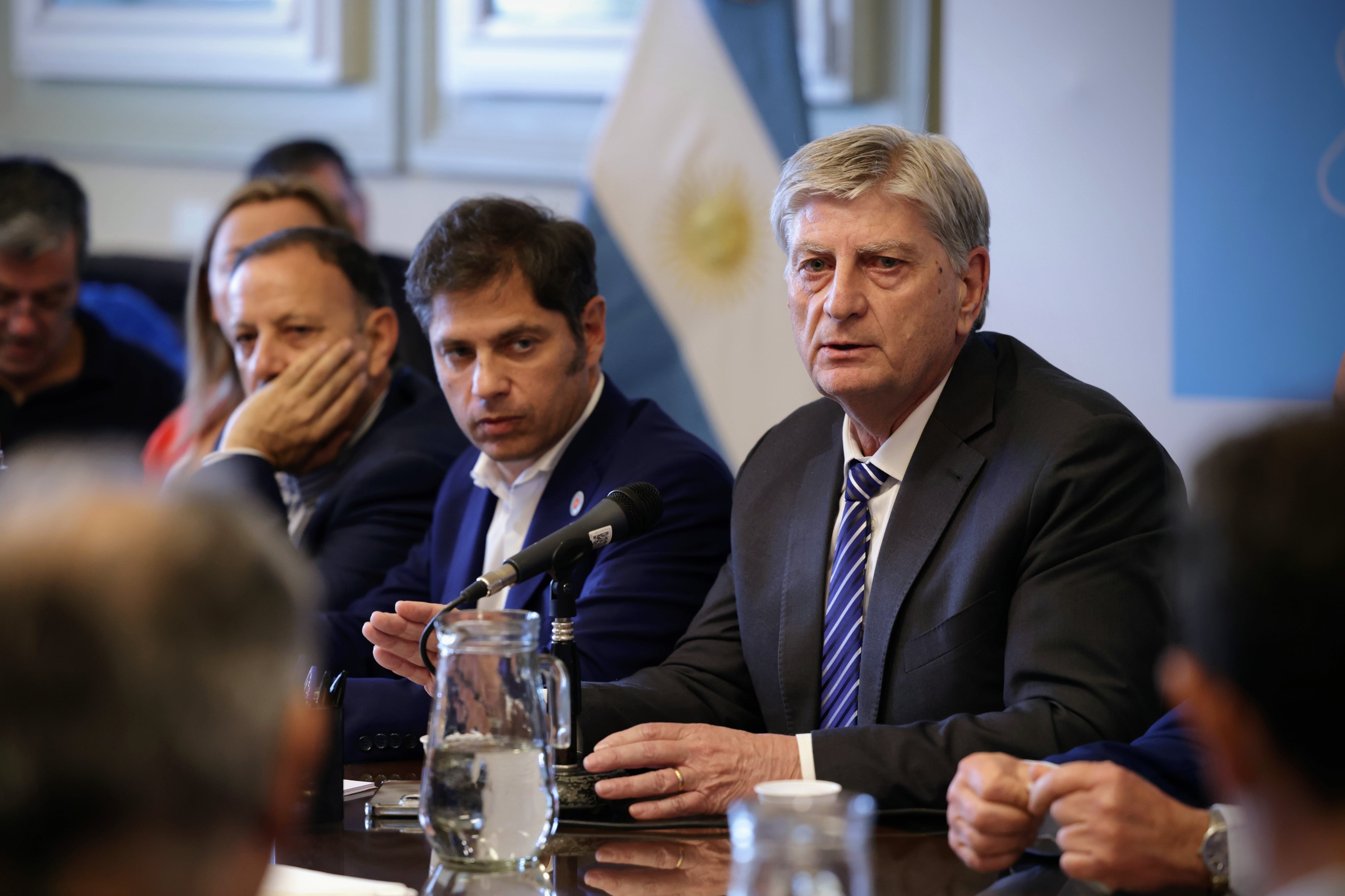 gobernadores-se-reunen-en-el-pj-por-la-condena-a-cristina-kirchner-leales-ausentes-y-marginados Gobernadores se reúnen en el PJ por la condena a Cristina Kirchner: leales, ausentes y marginados