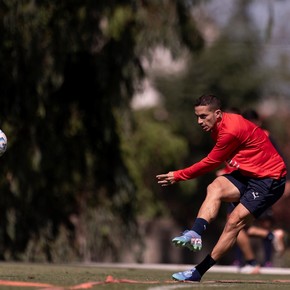 jugosa-oferta-de-pumas-a-independiente-por-angulo-pussetto-y-mucho-dinero-4 Jugosa oferta de Pumas a Independiente por Angulo: Pussetto y mucho dinero