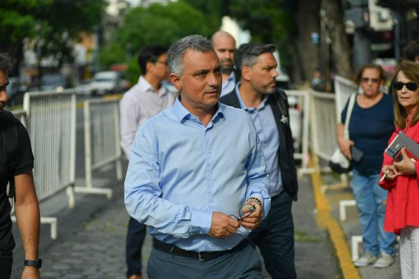 La Libertad Avanza y el PRO volverán a reunirse esta semana para definir el color y nombre de la lista en PBA