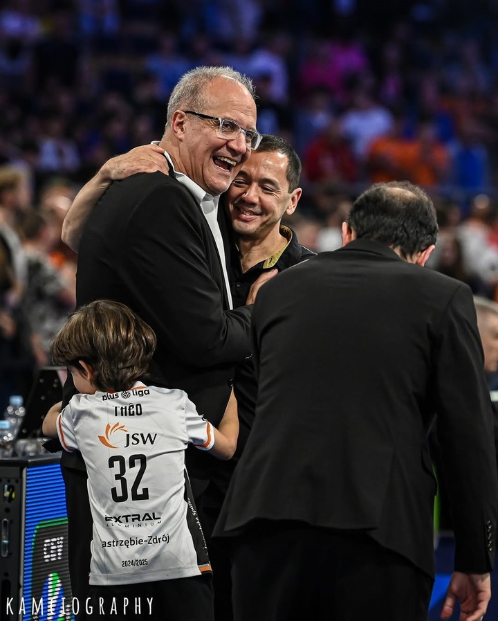la-primera-lista-de-la-seleccion-de-voley-tras-la-ratificacion-de-marcelo-mendez-como-entrenador-1 La primera lista de la Selección de vóley tras la ratificación de Marcelo Méndez como entrenador