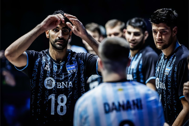 la-primera-lista-de-la-seleccion-de-voley-tras-la-ratificacion-de-marcelo-mendez-como-entrenador-2 La primera lista de la Selección de vóley tras la ratificación de Marcelo Méndez como entrenador
