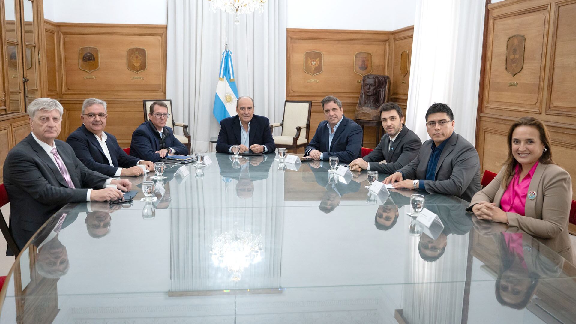 los-gobernadores-presionan-en-el-congreso-y-preparan-proyectos-de-ley-que-incomodan-a-la-casa-rosada-1 Los gobernadores presionan en el Congreso y preparan proyectos de ley que incomodan a la Casa Rosada