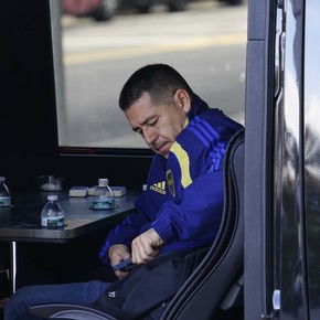 los-memes-y-las-cargadas-de-los-hinchas-de-boca-por-un-nuevo-aniversario-del-descenso-de-river-8 Los memes y las cargadas de los hinchas de Boca por un nuevo aniversario del descenso de River
