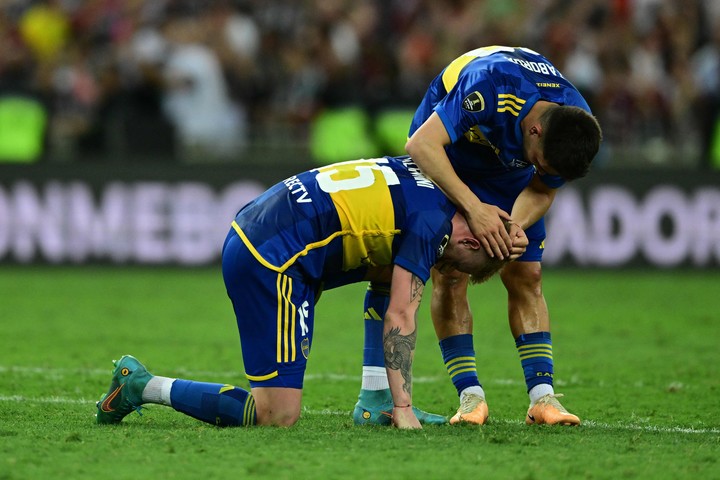 los-palos-de-los-dos-ex-boca-de-platense-a-riquelme-tras-salir-campeones-1 Los palos de los dos ex Boca de Platense a Riquelme tras salir campeones