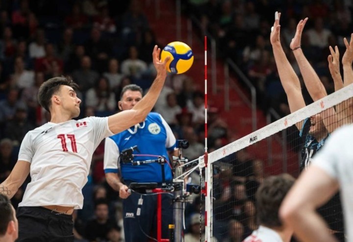 partidazo-de-la-nueva-seleccion-de-voley-para-ganarle-a-canada-en-la-vnl-2 Partidazo de la nueva Selección de vóley para ganarle a Canadá en la VNL