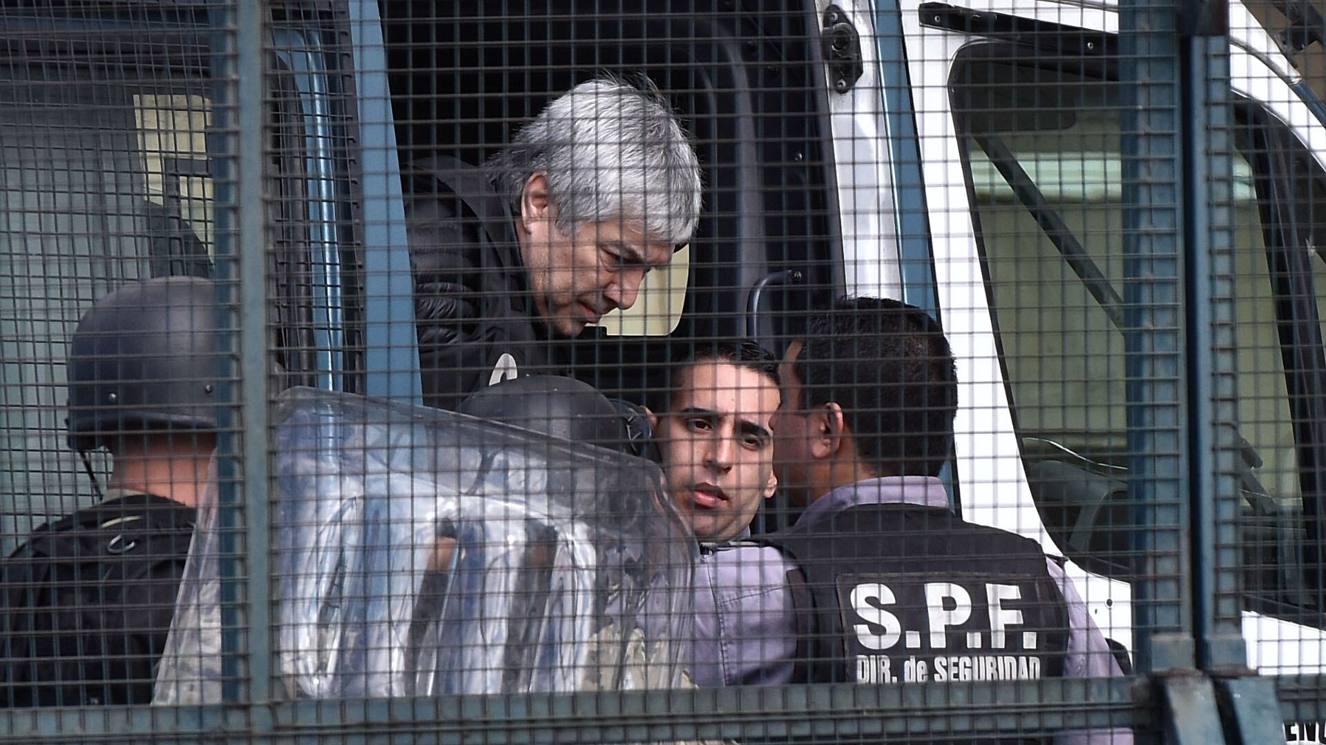 piden-dejar-sin-efecto-la-detencion-domiciliaria-de-lazaro-baez-por-la-causa-de-la-ruta-del-dinero-k-1 Piden dejar sin efecto la detención domiciliaria de Lázaro Baez por la causa de la “ruta del dinero K”