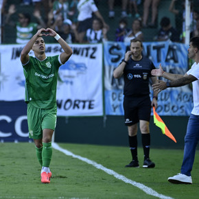 banfield-gano-1-0-en-su-debut-en-la-vitoria-cup-de-brasil-3 Banfield ganó 1-0 en su debut en la Vitória Cup de Brasil