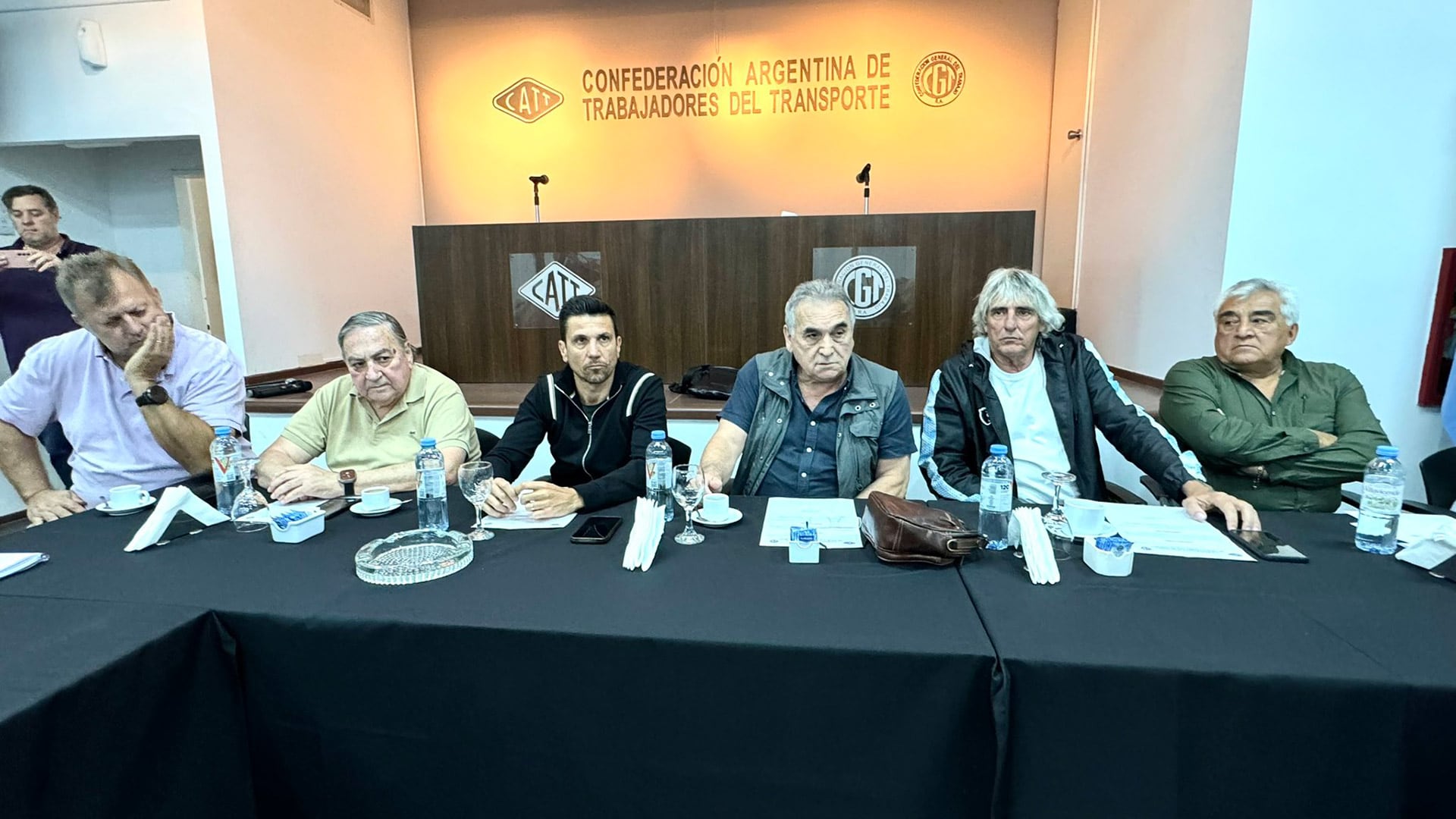 cinco-dirigentes-de-camioneros-no-iran-a-juicio-oral-por-un-bloqueo-pero-tuvieron-que-indemnizar-a-una-pyme-6 Cinco dirigentes de Camioneros no irán a juicio oral por un bloqueo, pero tuvieron que indemnizar a una pyme