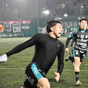 colegiales-gano-y-hundio-a-un-cervecero-que-no-levanta-en-el-nacional-2 Colegiales ganó y hundió a un Cervecero que no levanta en el Nacional
