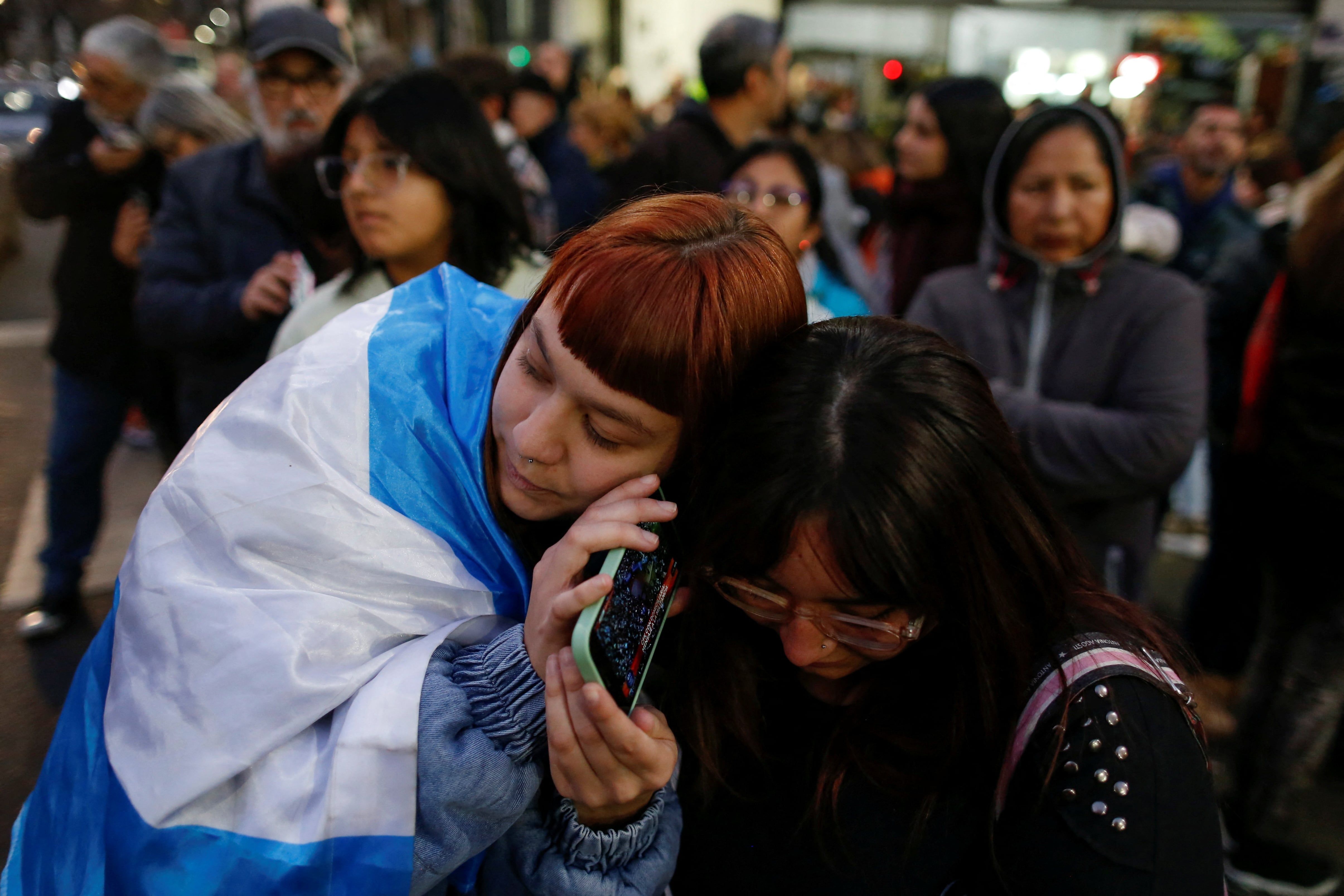 cristina-kirchner-hace-pie-en-la-campana-bonaerense-de-fuerza-patria-a-traves-de-los-intendentes-propios-1 Cristina Kirchner hace pie en la campaña bonaerense de Fuerza Patria a través de los intendentes propios