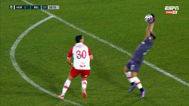 el-blooper-del-arquero-de-huracan-y-por-que-no-fue-expulsion-1 El blooper del arquero de Huracán y por qué no fue expulsión