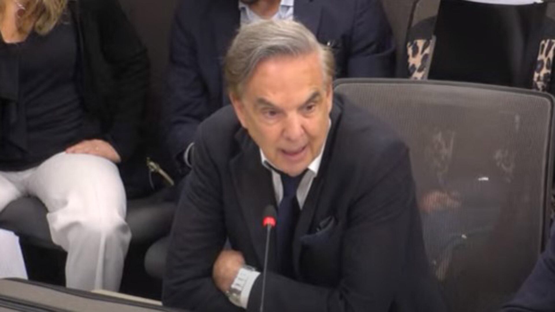 el-congreso-prepara-una-declaracion-por-el-fallo-contra-ypf-con-el-objetivo-de-proteger-el-paquete-accionario-2 El Congreso prepara una declaración por el fallo contra YPF con el objetivo de proteger el paquete accionario