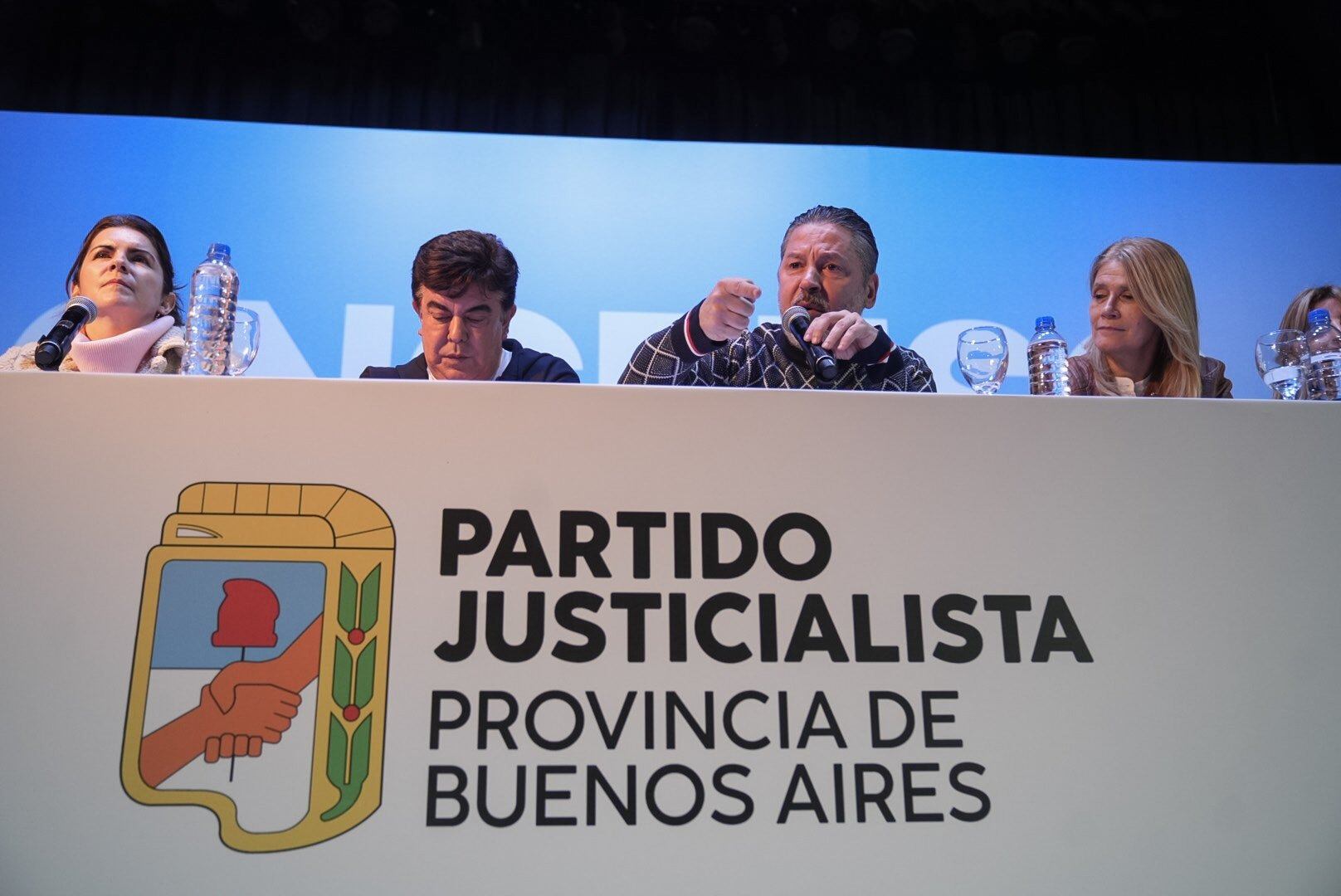 el-peronismo-presentara-las-listas-y-buscara-recuperar-la-unidad-perdida-kicillof-en-el-centro-de-la-campana-y-polarizacion-con-milei-2 El peronismo presentará las listas y buscará recuperar la unidad perdida: Kicillof en el centro de la campaña y polarización con Milei