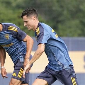 final-feliz-se-resolvio-la-salida-de-paredes-de-roma-y-llega-en-estas-horas-al-pais-para-jugar-en-boca-5 Final feliz: se resolvió la salida de Paredes de Roma y llega en estas horas al país para jugar en Boca