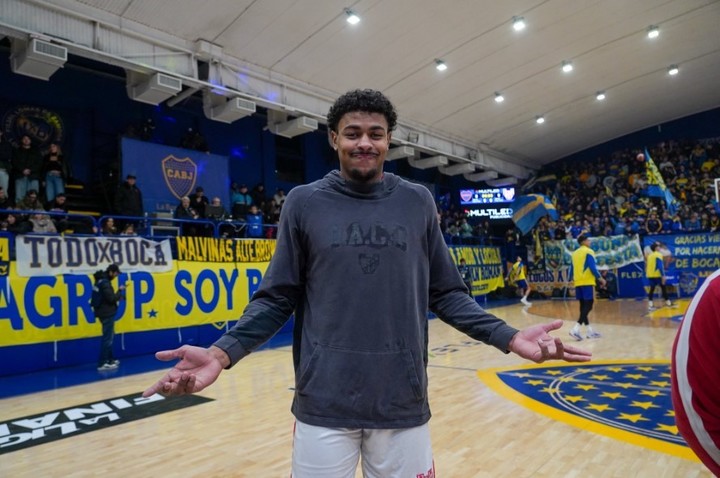 insolito-un-jugador-de-instituto-rompio-el-tablero-y-demoro-el-incio-de-la-primera-final-ante-boca-en-la-liga-nacional-1 Insólito: un jugador de Instituto rompió el tablero y demoró el incio de la primera final ante Boca en la Liga Nacional