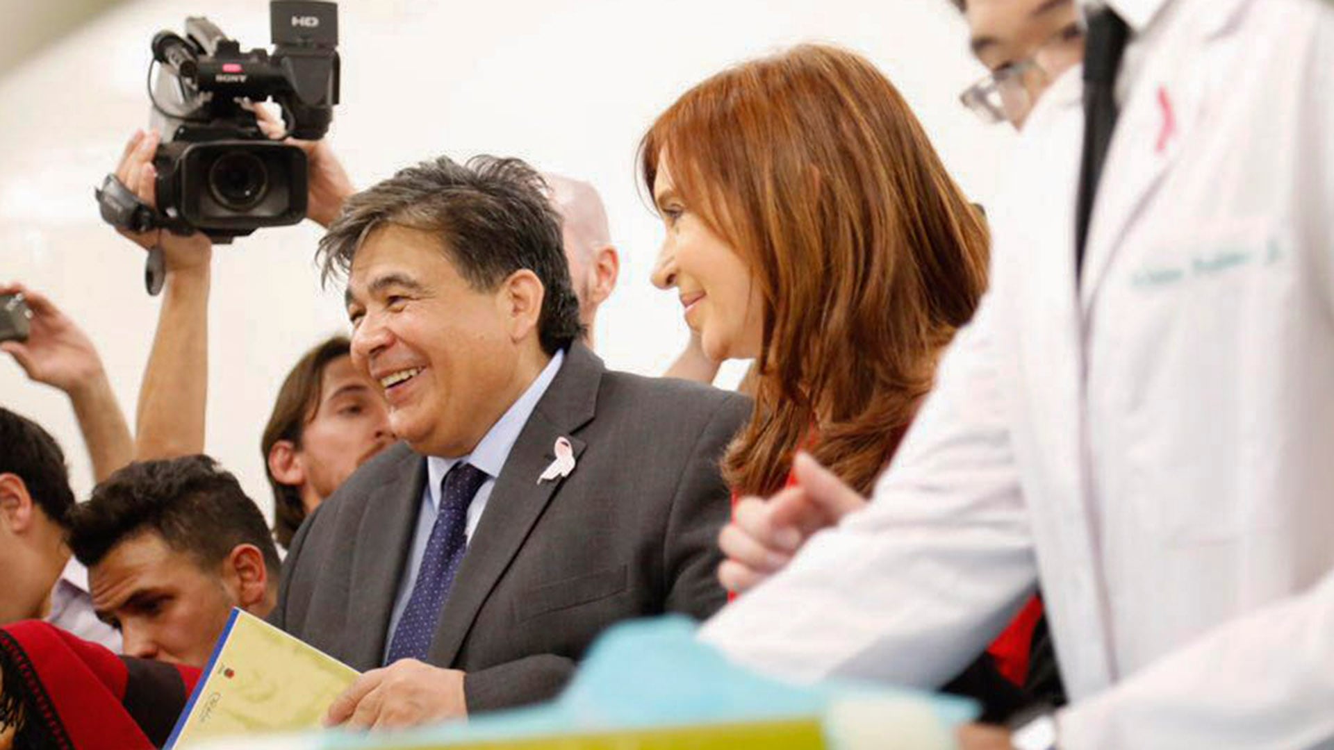 intendentes-que-responden-a-cfk-piden-dar-marcha-atras-con-el-desdoblamiento-y-peligra-el-acuerdo-con-kicillof-1 Intendentes que responden a CFK piden dar marcha atrás con el desdoblamiento y peligra el acuerdo con Kicillof