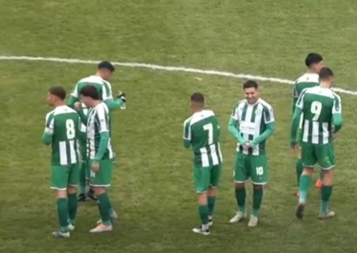 jj-urquiza-gano-y-le-metio-presion-a-central-cordoba-de-rosario-en-la-primera-c-1 JJ Urquiza ganó y le metió presión a Central Córdoba de Rosario en la Primera C