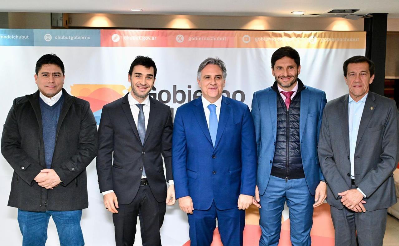 la-casa-rosada-sigue-con-atencion-al-nuevo-frente-electoral-de-gobernadores-y-planea-confrontarlos-1 La Casa Rosada sigue con atención al nuevo frente electoral de gobernadores y planea confrontarlos