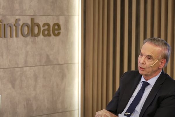 Miguel Ángel Pichetto: “La inhabilitación de Cristina no puede ser más alta que la pena”
