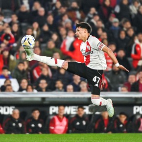 nacho-vazquez-picante-tras-la-derrota-en-el-monumental-cuando-el-partido-iba-2-1-no-se-escuchaba-mucho-5 Nacho Vázquez, picante tras la derrota en el Monumental: "Cuando el partido iba 2-1, no se escuchaba mucho"