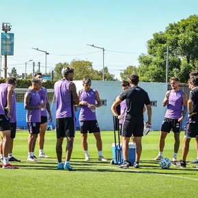 newells-cayo-por-penales-con-once-caldas-en-un-amistoso-3 Newell's cayó por penales con Once Caldas en un amistoso