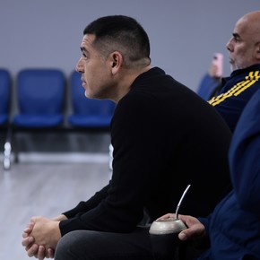 que-paso-con-cavani-en-la-practica-de-boca-5 Qué pasó con Cavani en la práctica de Boca