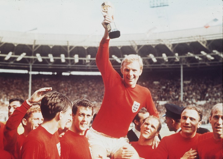 se-subastara-el-buzo-que-uso-peter-shilton-en-el-partido-de-la-mano-de-dios-y-el-gol-del-siglo-3 Se subastará el buzo que usó Peter Shilton en el partido de la Mano de Dios y el Gol del Siglo