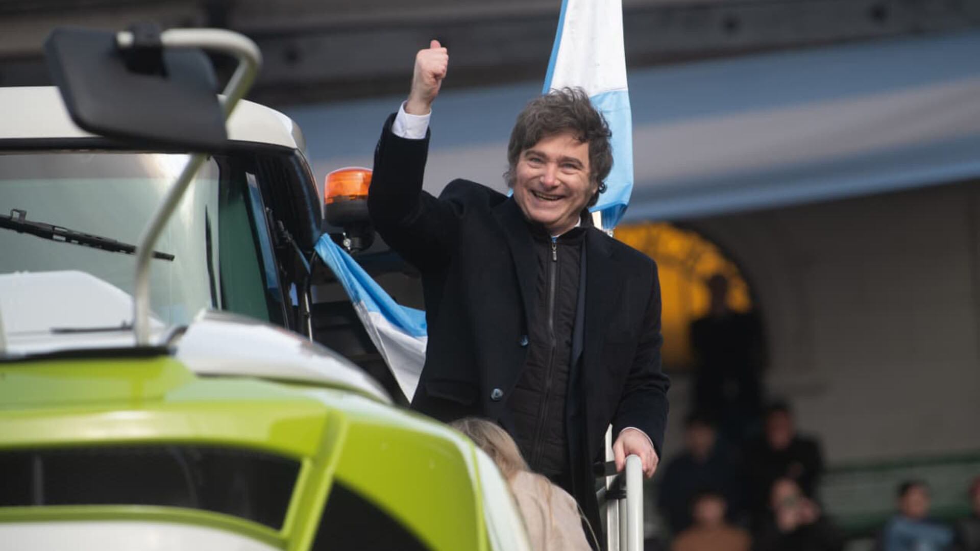 tras-hablar-en-la-rural-javier-milei-califico-de-genocidio-a-las-recientes-leyes-aprobadas-por-el-senado-y-volvio-a-criticar-a-villarruel-1 Tras hablar en La Rural, Javier Milei calificó de “genocidio” a las recientes leyes aprobadas por el Senado y volvió a criticar a Villarruel