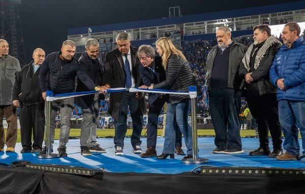 Video: el homenaje al Morro García en la reinauguración del estadio de Godoy Cruz