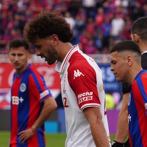 a-los-arbitros-les-esta-dirigiendo-el-var-2 A los árbitros les está dirigiendo el VAR