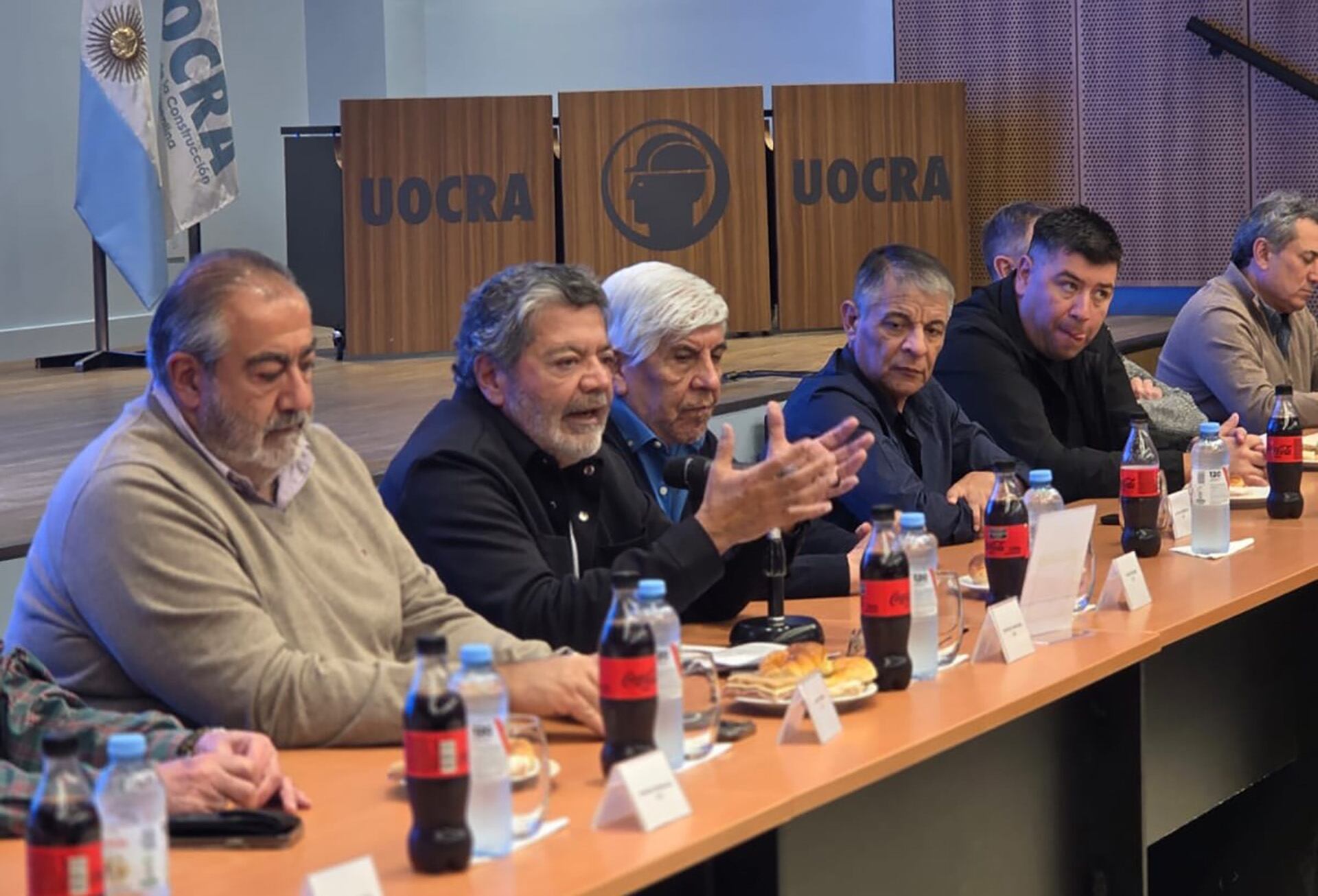 avanza-la-definicion-de-la-futura-cgt-hay-consenso-sobre-un-triunvirato-con-dos-nuevos-dirigentes-y-el-ascenso-de-una-mujer-1 Avanza la definición de la futura CGT: hay consenso sobre un triunvirato con dos nuevos dirigentes y el ascenso de una mujer