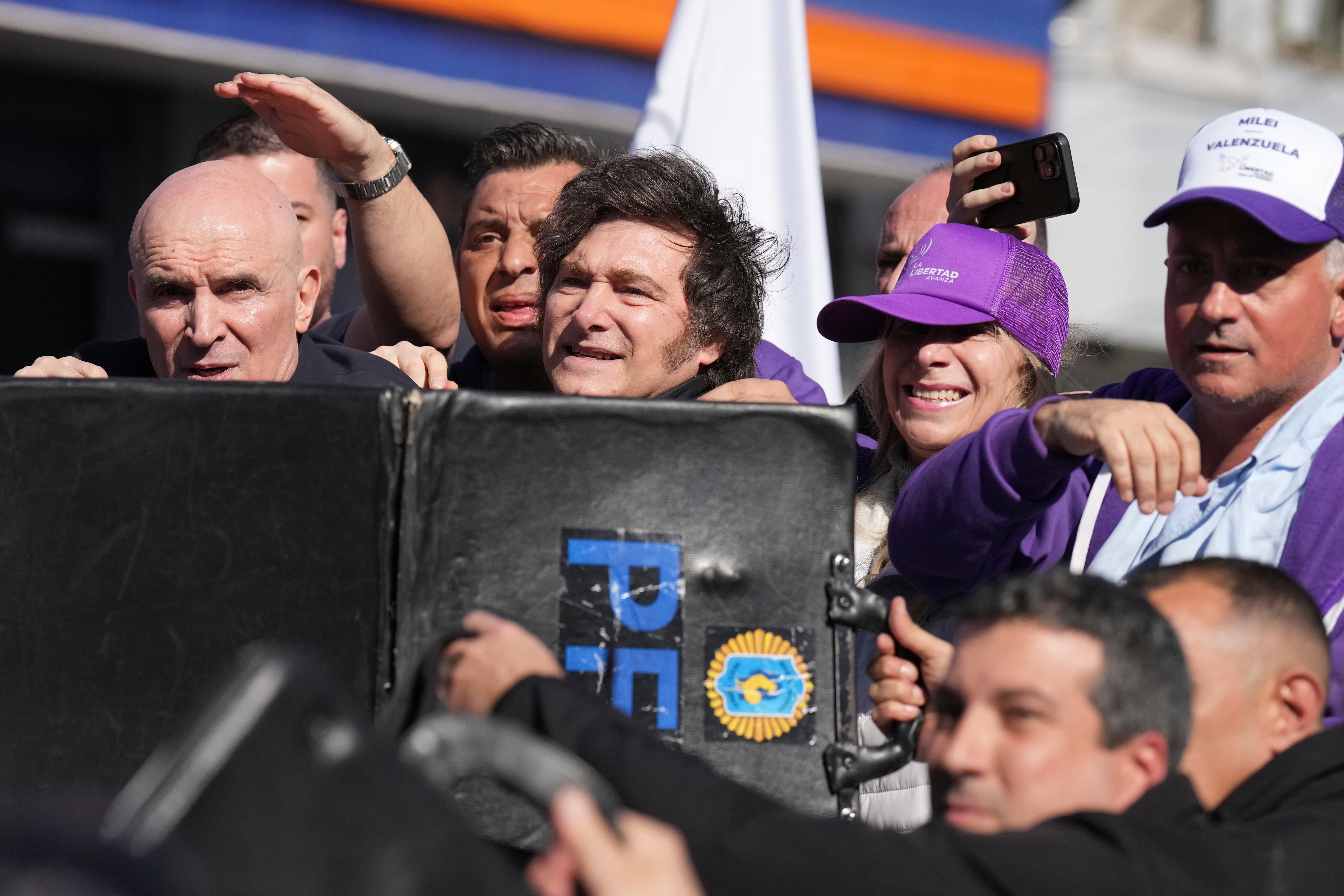 crecen-los-incidentes-en-campana-el-gobierno-mantiene-los-actos-y-admite-que-hablar-de-violencia-los-beneficia Crecen los incidentes en campaña: el Gobierno mantiene los actos y admite que hablar de violencia los beneficia