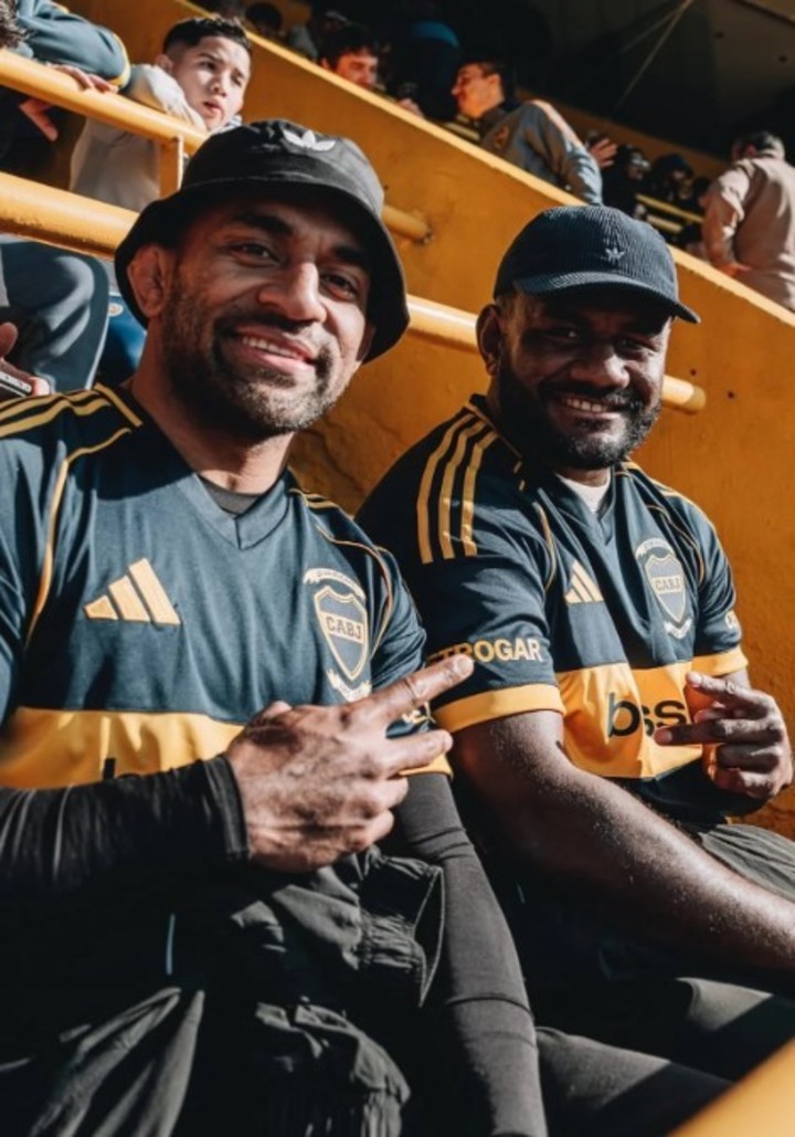 el-asombro-de-los-all-blacks-por-la-bombonera-no-podia-creer-la-playlist-cantaron-tres-horas-3 El asombro de los All Blacks por la Bombonera: "No podía creer la playlist, cantaron tres horas"