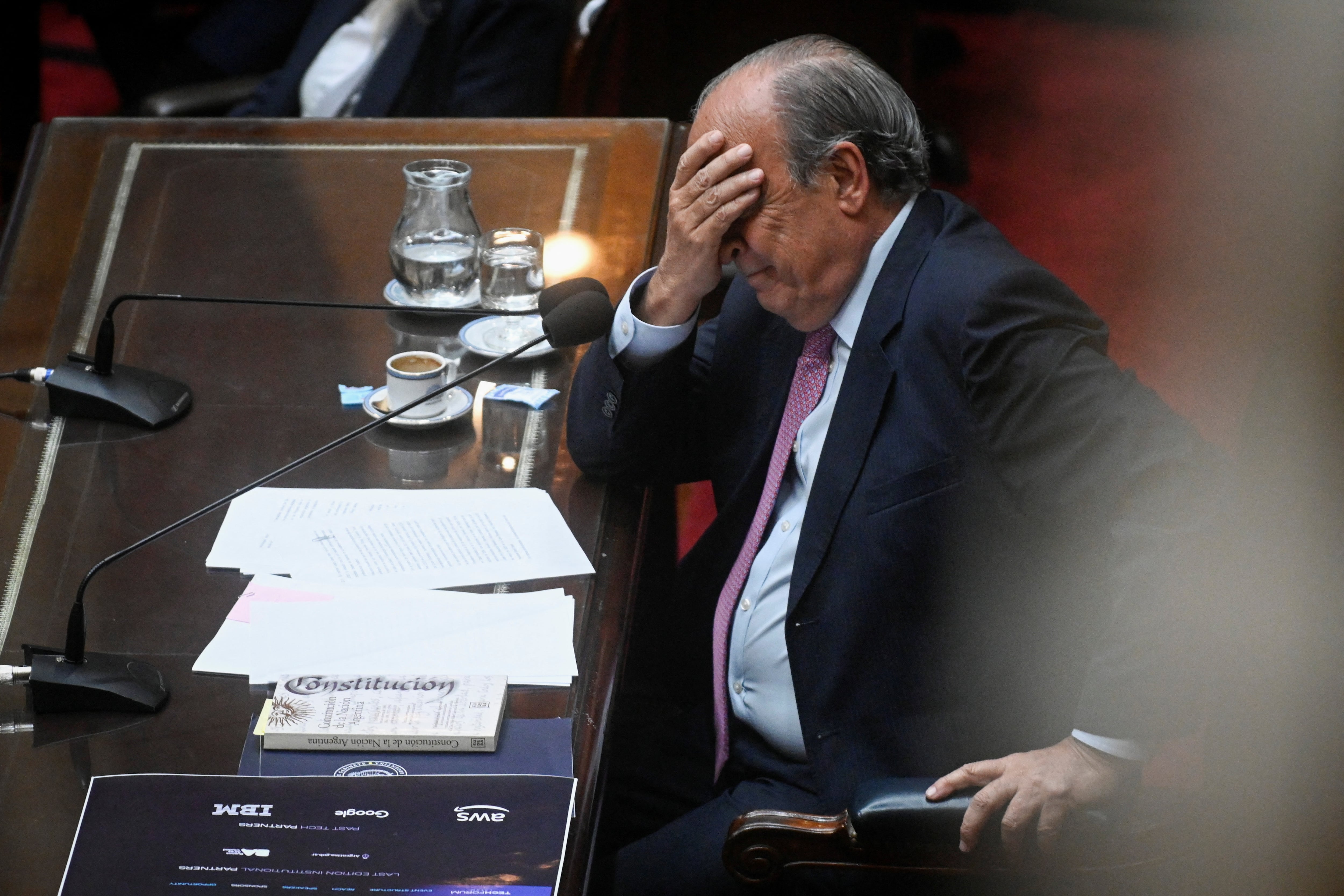 el-gobierno-quedo-golpeado-por-la-sesion-en-diputados-que-pasara-con-los-decretos-rechazados-y-cuales-seran-los-proximos-pasos-de-campana-4 El Gobierno quedó golpeado por la sesión en Diputados: qué pasará con los decretos rechazados y cuáles serán los próximos pasos de campaña