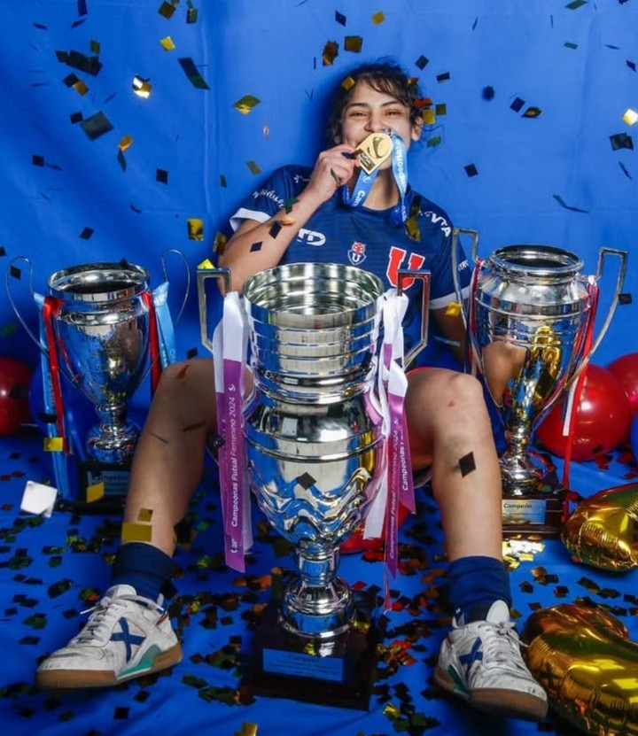 era-jugadora-del-futsal-de-independiente-y-se-fue-del-club-tras-los-incidentes-la-u-es-mi-familia-1 Era jugadora del futsal de Independiente y se fue del club tras los incidentes: "La U es mi familia"