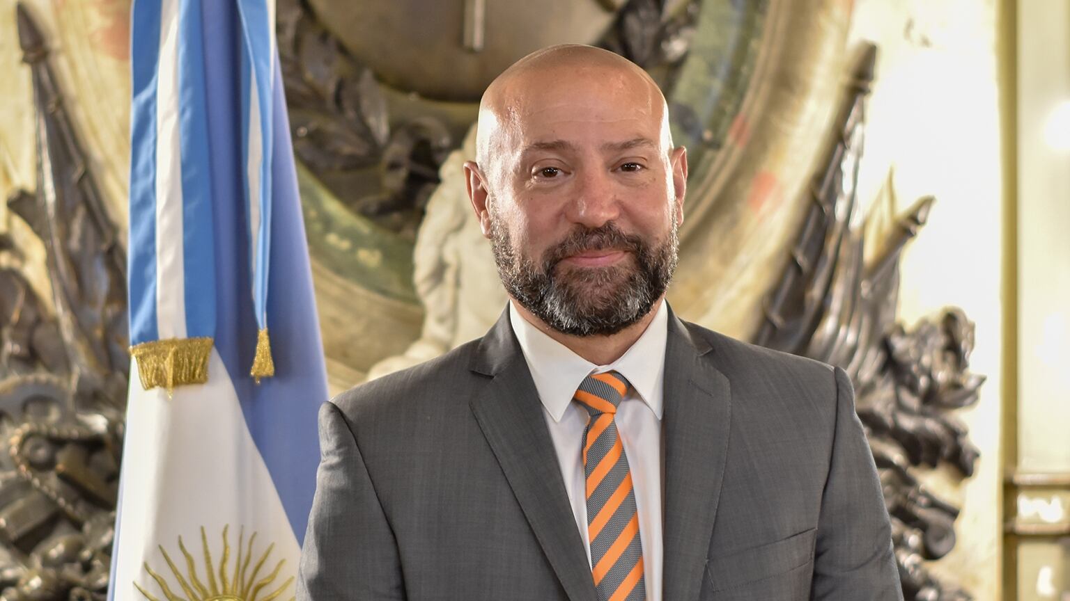giro-forzado-del-gobierno-exposicion-directa-de-milei-y-tension-por-nuevos-audios-1 Giro forzado del Gobierno, exposición directa de Milei y tensión por nuevos audios