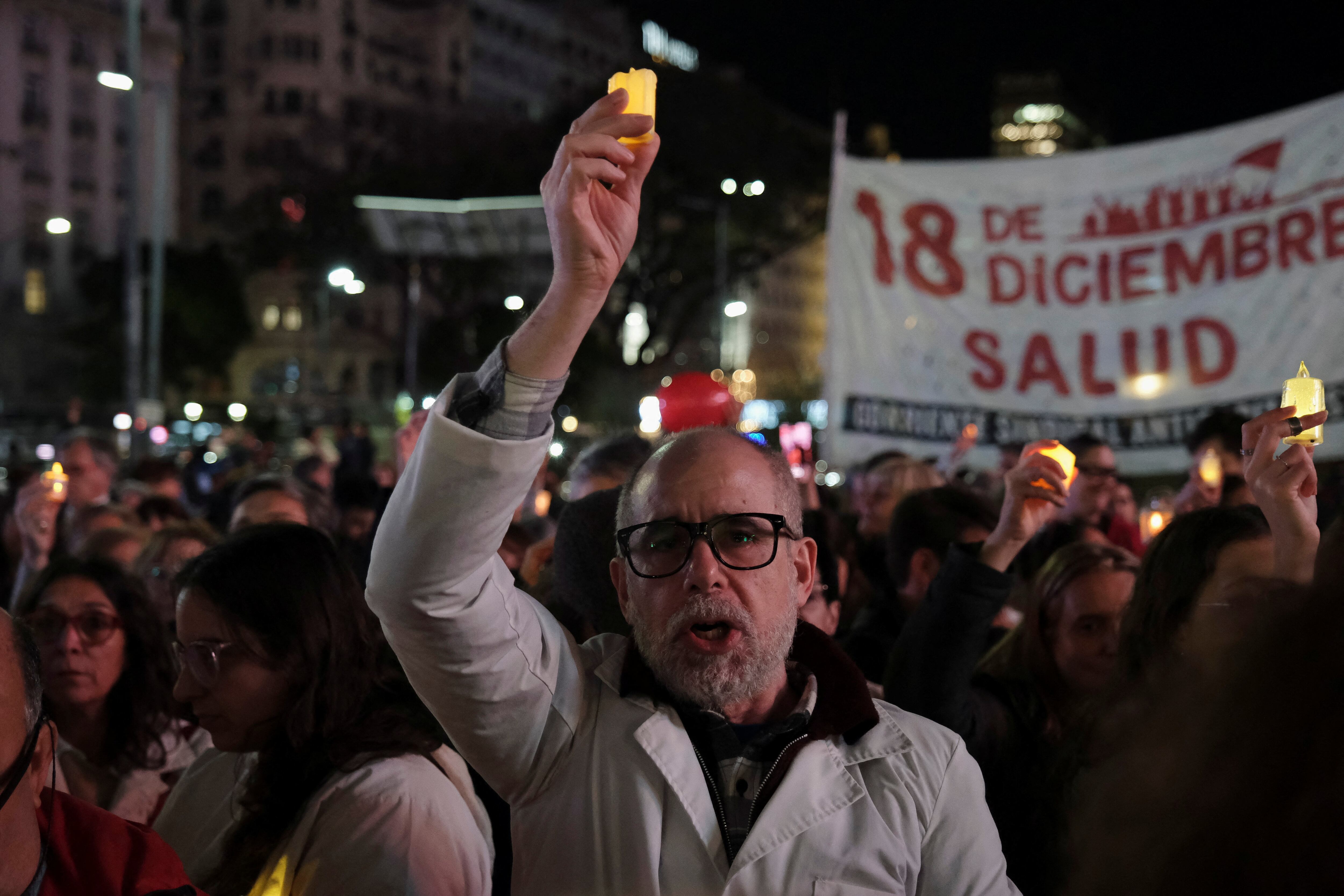 los-trabajadores-del-hospital-garrahan-realizaran-un-nuevo-paro-por-24-horas-y-habra-otra-movilizacion-1 Los trabajadores del Hospital Garrahan realizarán un nuevo paro por 24 horas y habrá otra movilización