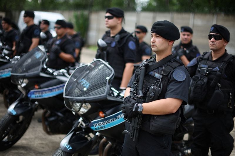 oficializaron-un-aumento-salarial-para-las-fuerzas-federales-cual-sera-el-monto-de-los-suplementos-1 Oficializaron un aumento salarial para las fuerzas federales: cuál será el monto de los suplementos