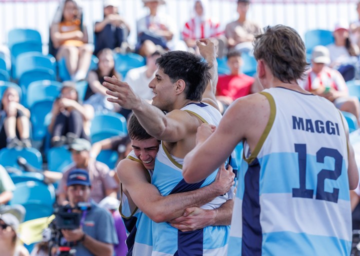 oro-para-argentina-en-el-basquet-3x3-1 Oro para Argentina en el básquet 3x3