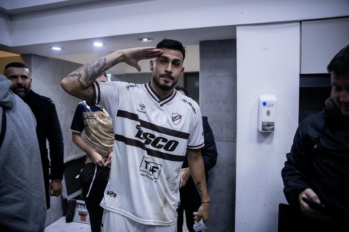 platense-anuncio-la-renovacion-de-nacho-vazquez-pese-a-que-boca-y-racing-mostraron-interes-3 Platense anunció la renovación de Nacho Vázquez, pese a que "Boca y Racing mostraron interés"