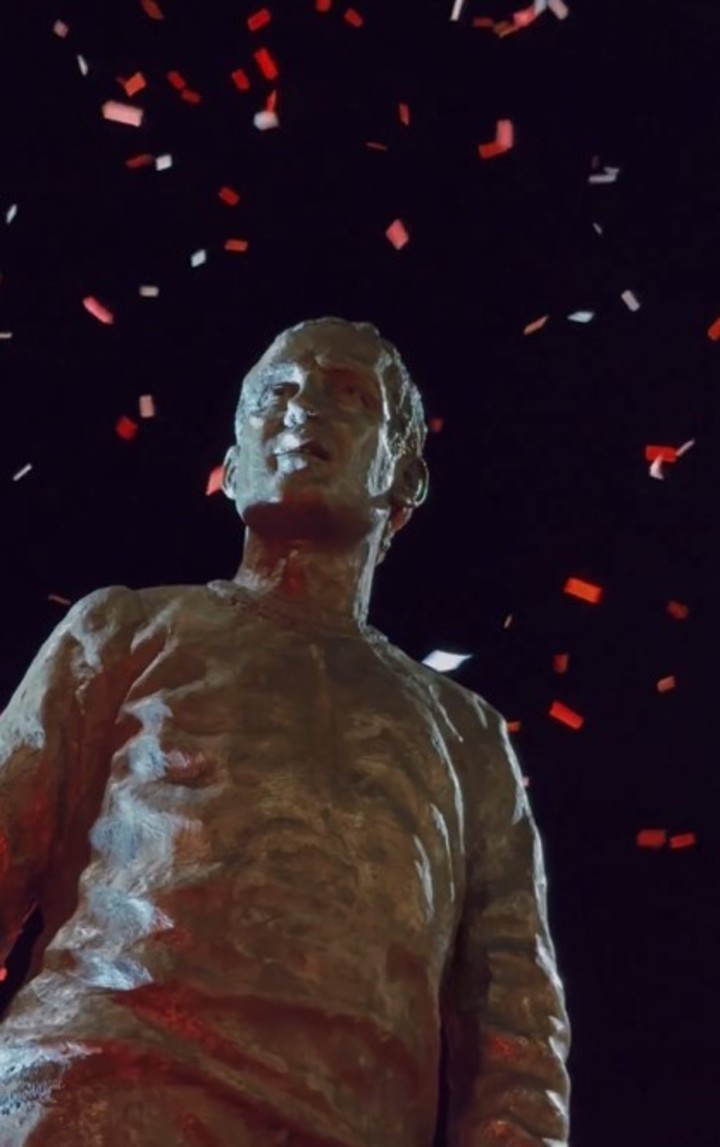 profesor-eterno-estudiantes-inauguro-la-estatua-de-osvaldo-zubeldia-2 Profesor eterno: Estudiantes inauguró la estatua de Osvaldo Zubeldía