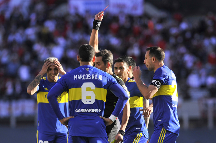 rojo-en-racing-con-el-apellido-no-se-juega-1 Rojo en Racing: con el apellido no se juega