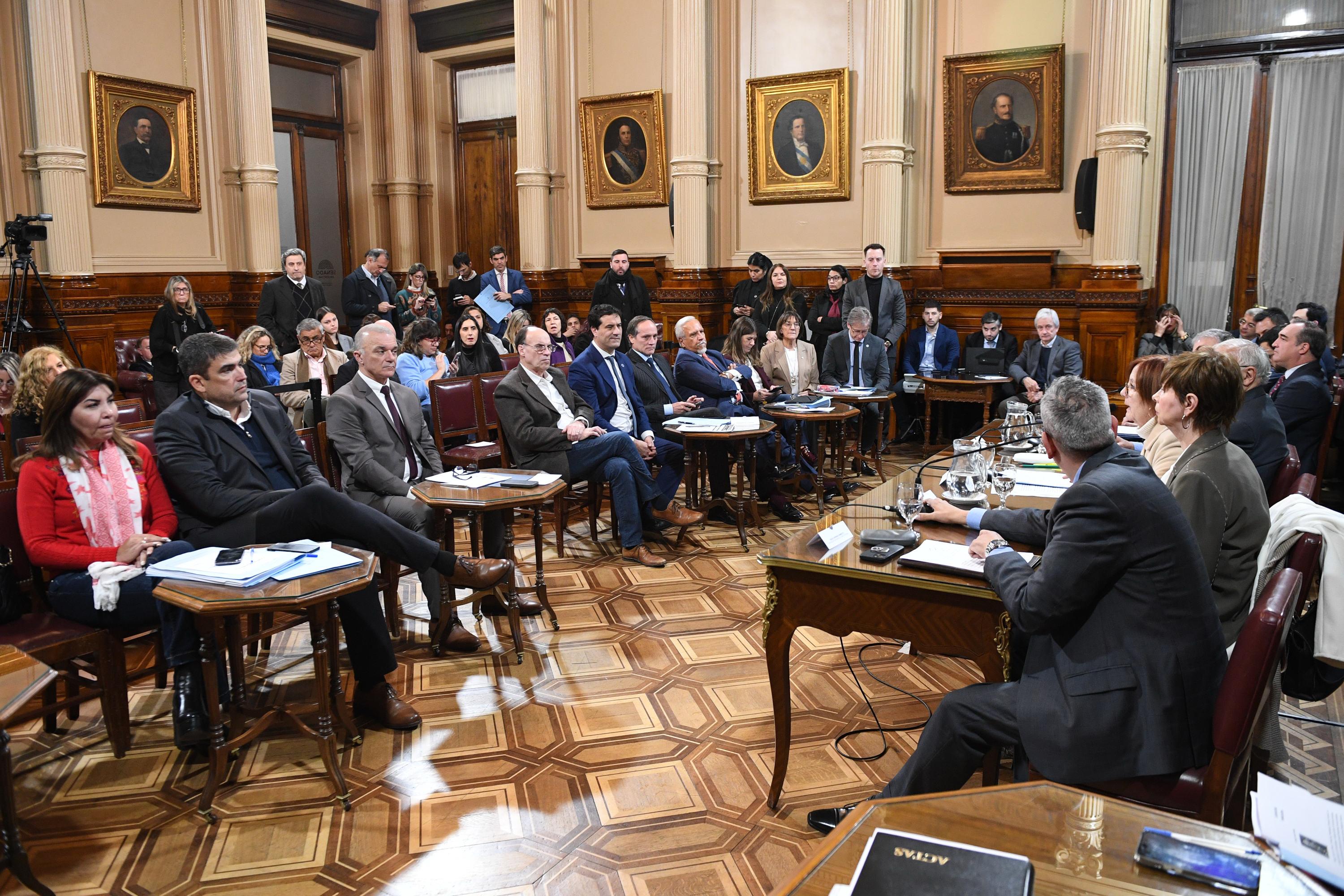 senado-expositores-advirtieron-sobre-un-aumento-considerable-de-los-integrantes-de-la-corte-suprema-1 Senado: expositores advirtieron sobre un aumento considerable de los integrantes de la Corte Suprema