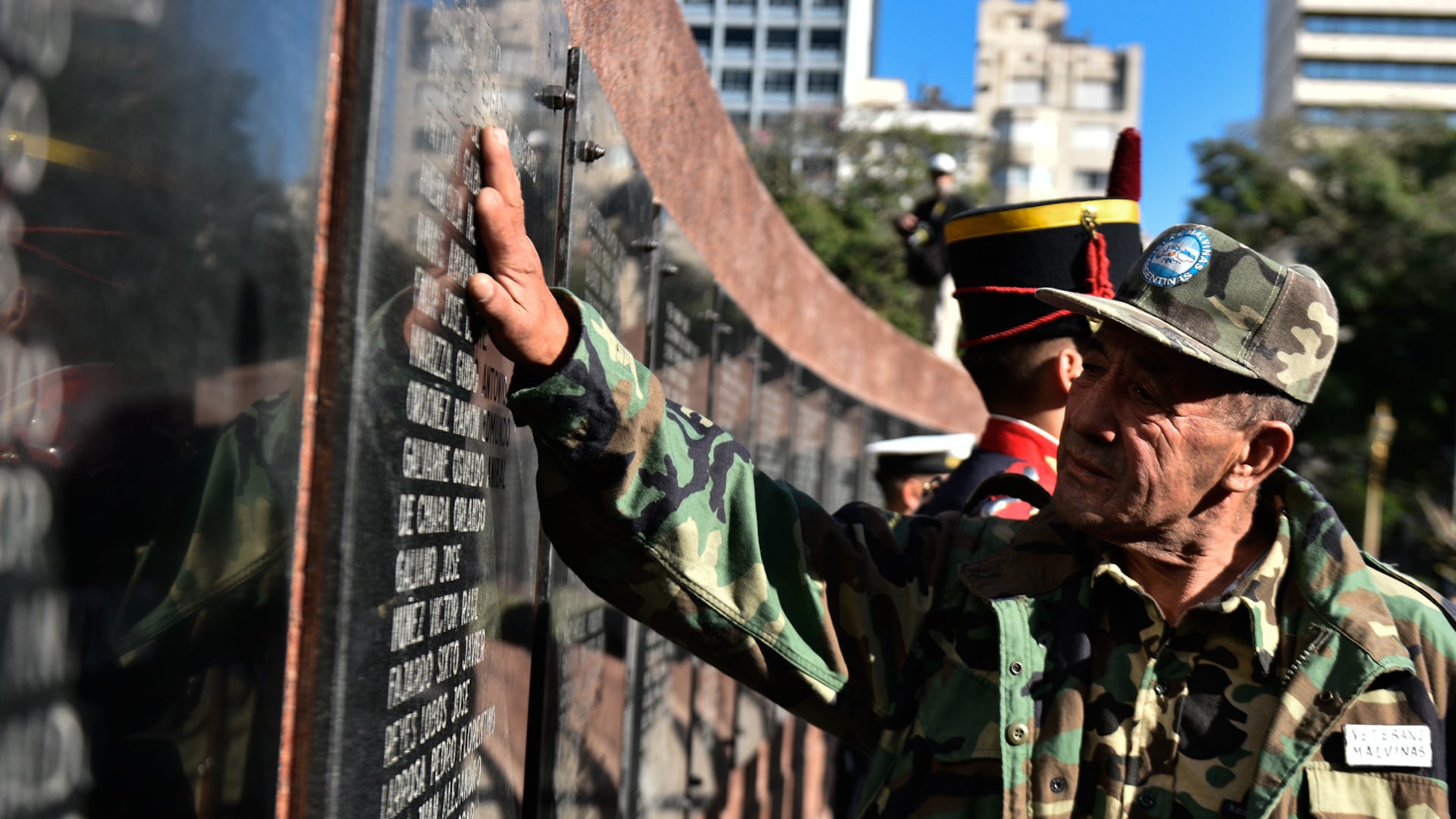 tarjeta-soldado-el-gobierno-prepara-un-sistema-de-descuentos-y-beneficios-para-militares-y-sus-familias-1 Tarjeta Soldado: el Gobierno prepara un sistema de descuentos y beneficios para militares y sus familias