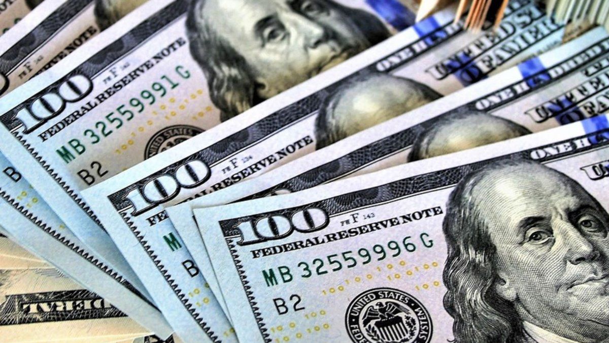 el-dolar-oficial-vuelve-a-subir-y-toca-nuevos-maximos-en-el-banco-nacion El dólar oficial vuelve a subir y toca nuevos máximos en el Banco Nación