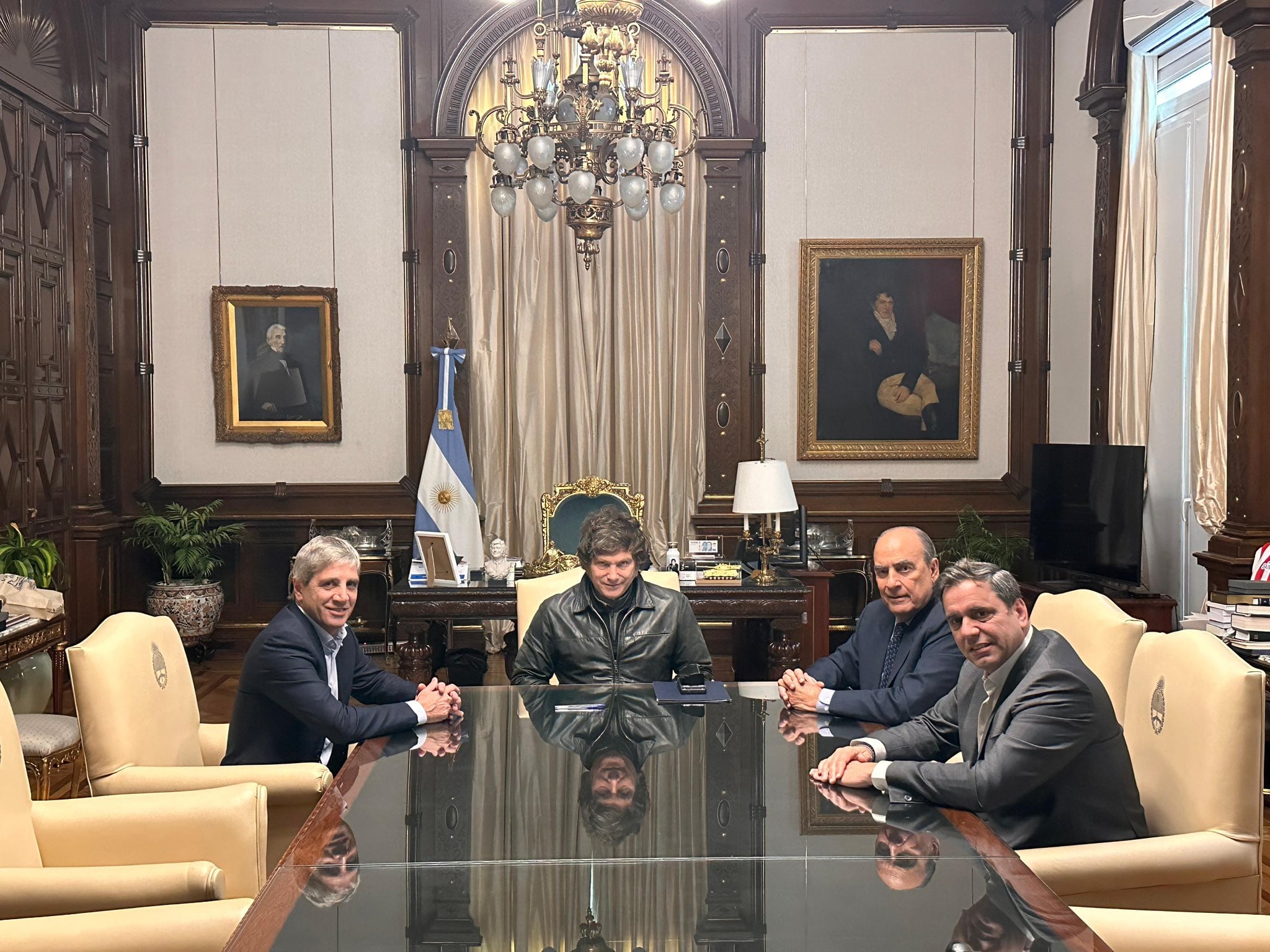 el-proximo-lunes-el-presidente-hablara-en-cadena-nacional-para-presentar-el-presupuesto-2026-1 El próximo lunes el Presidente hablará en cadena nacional para presentar el Presupuesto 2026